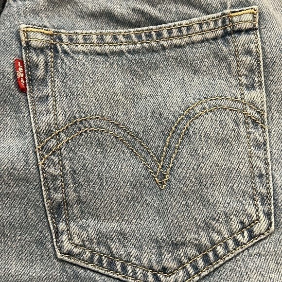 Levi Straus & Co High Waisted Straihht Women’s size 29 jeans - Picture 5 of 8